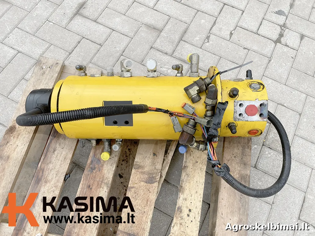Parduodama Komatsu PW160 hidraulinė pasukamoji jungtis - Statybinė technika, Telšiai