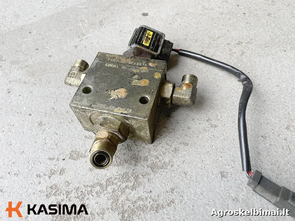 Parduodama Komatsu PW160 solenoidinė sklendė - Statybinė technika nuotrauka 2