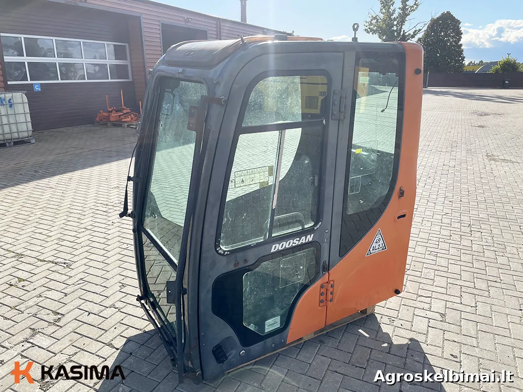 Parduodama Doosan DX140LCR Kabina - Statybinė technika, Telšiai