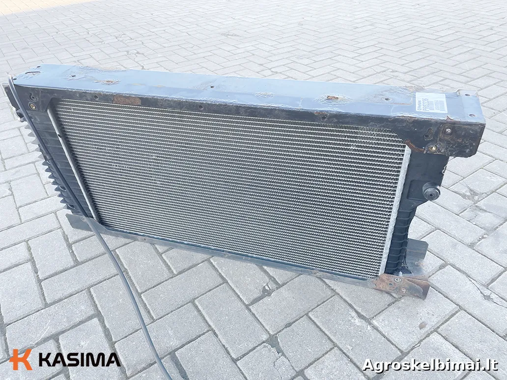 Parduodamas „Perkins“ variklio 1104D-E44TA radiatorius - Statybinė technika nuotrauka 5