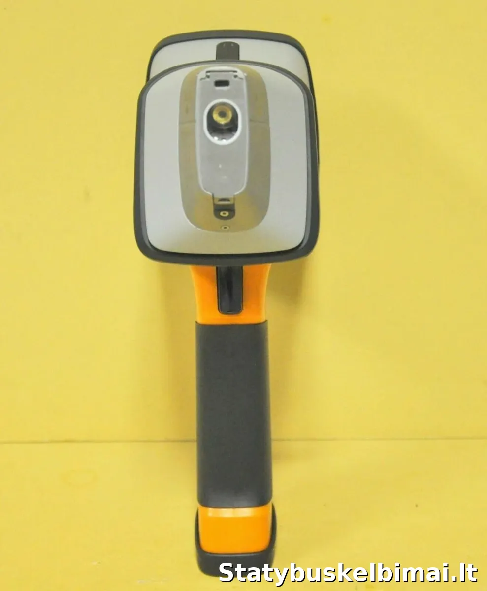 Hitachi X-MET8000 Expert handheld XRF Analyzer  - Įrankiai ir įranga nuotrauka 2