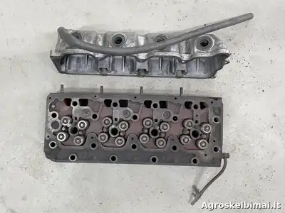 Parduodama Kubota V3300 variklio galva - Statybinė technika